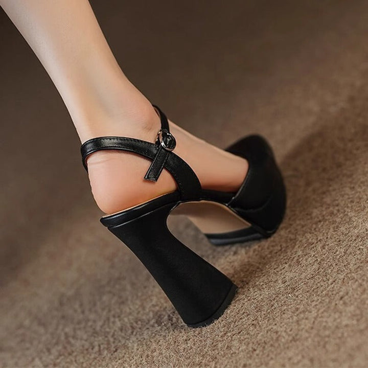 Elese Heels