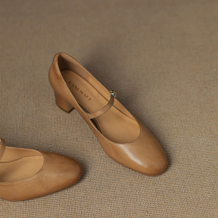 Cyra Genuine Leather Pumps