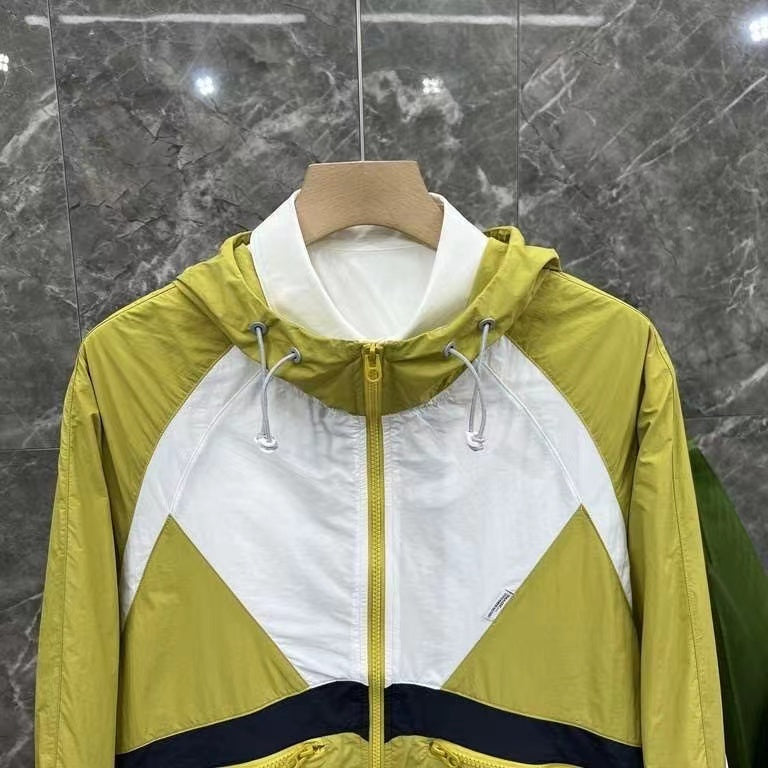 Axel Windbreaker