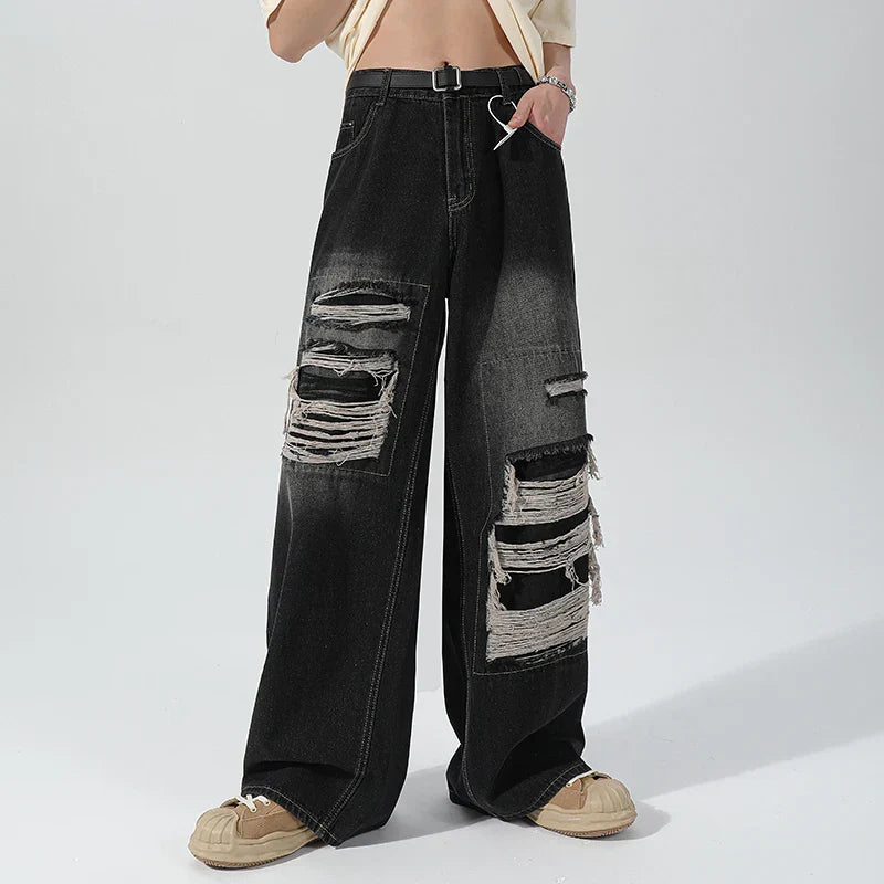 Teji Distressed Jeans